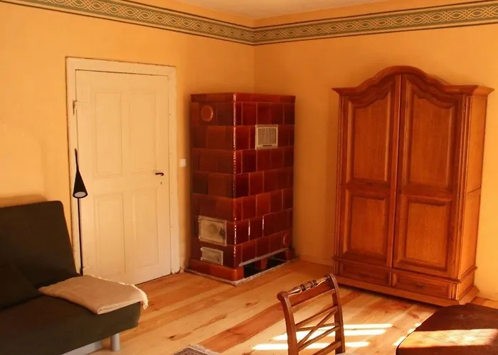 Ferienwohnung Am Roten Schloss