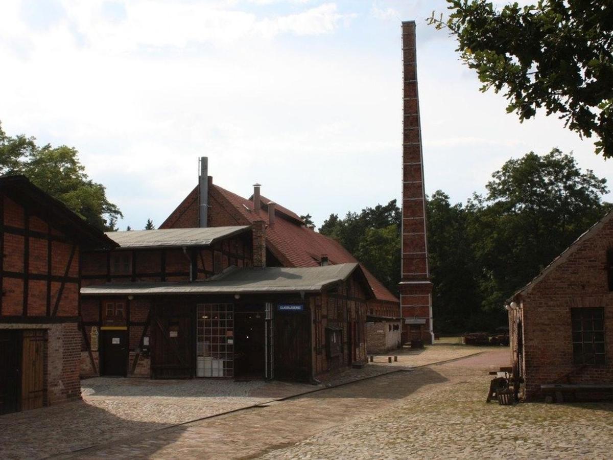 Am Roten Schloss Lodge